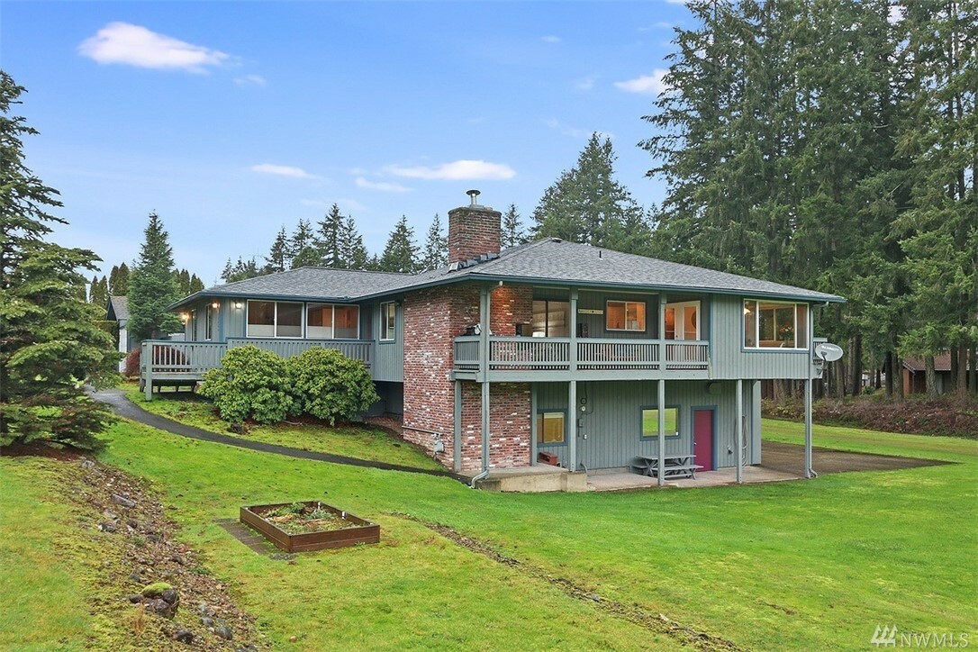 Property Photo:  17660 SE 296th St  WA 98042 