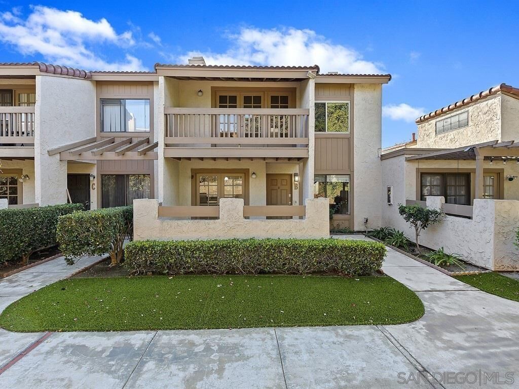 Property Photo: 11824 Bernardo Terrace B CA 92128