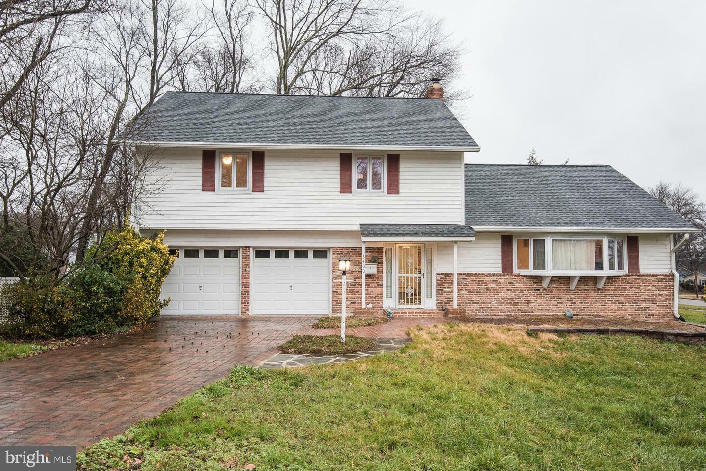 Property Photo:  3400 Battersea Lane  VA 22309 