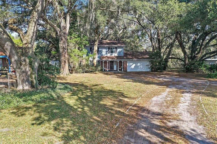 Property Photo:  3005 County Road 470  FL 34762 