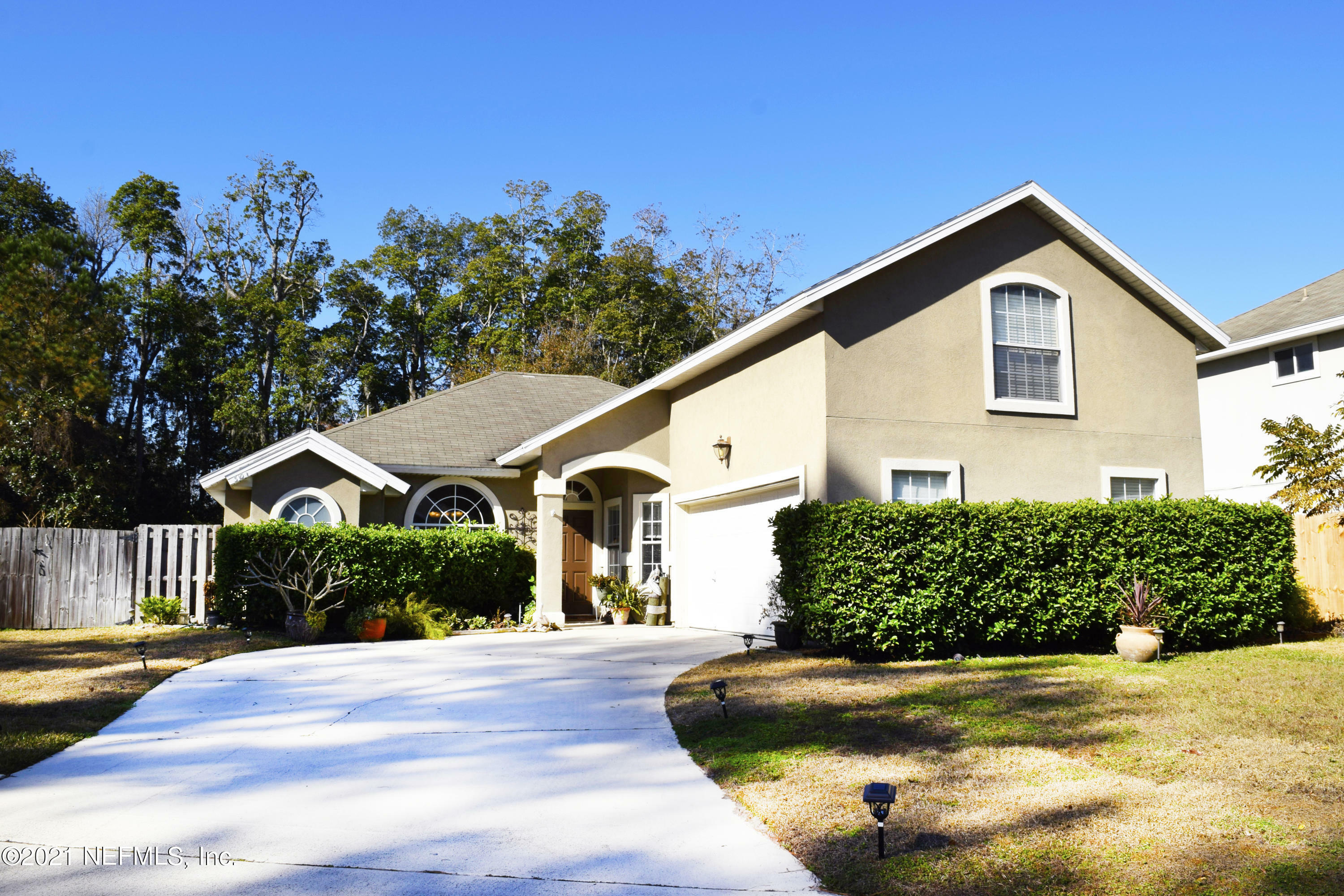 Property Photo:  3101 Majestic Oaks Lane  FL 32043 