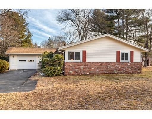 Property Photo: 8 Jessie Rd MA 01824