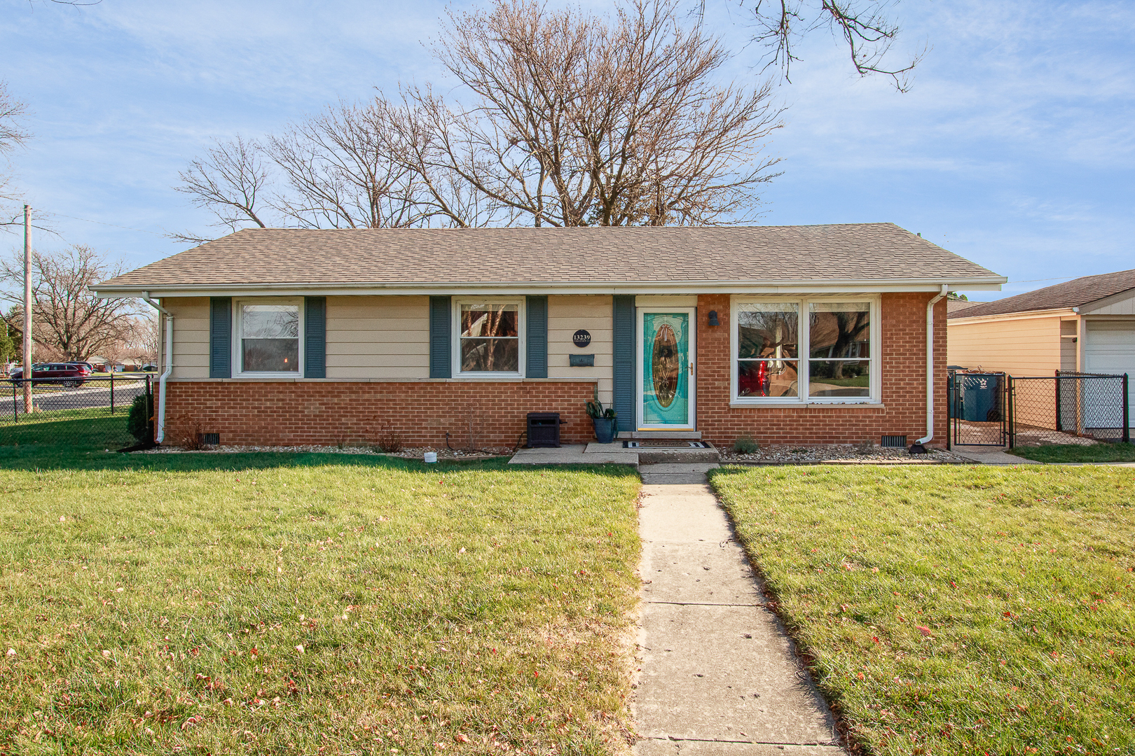 Property Photo:  13239 Forestview Court  IL 60418 