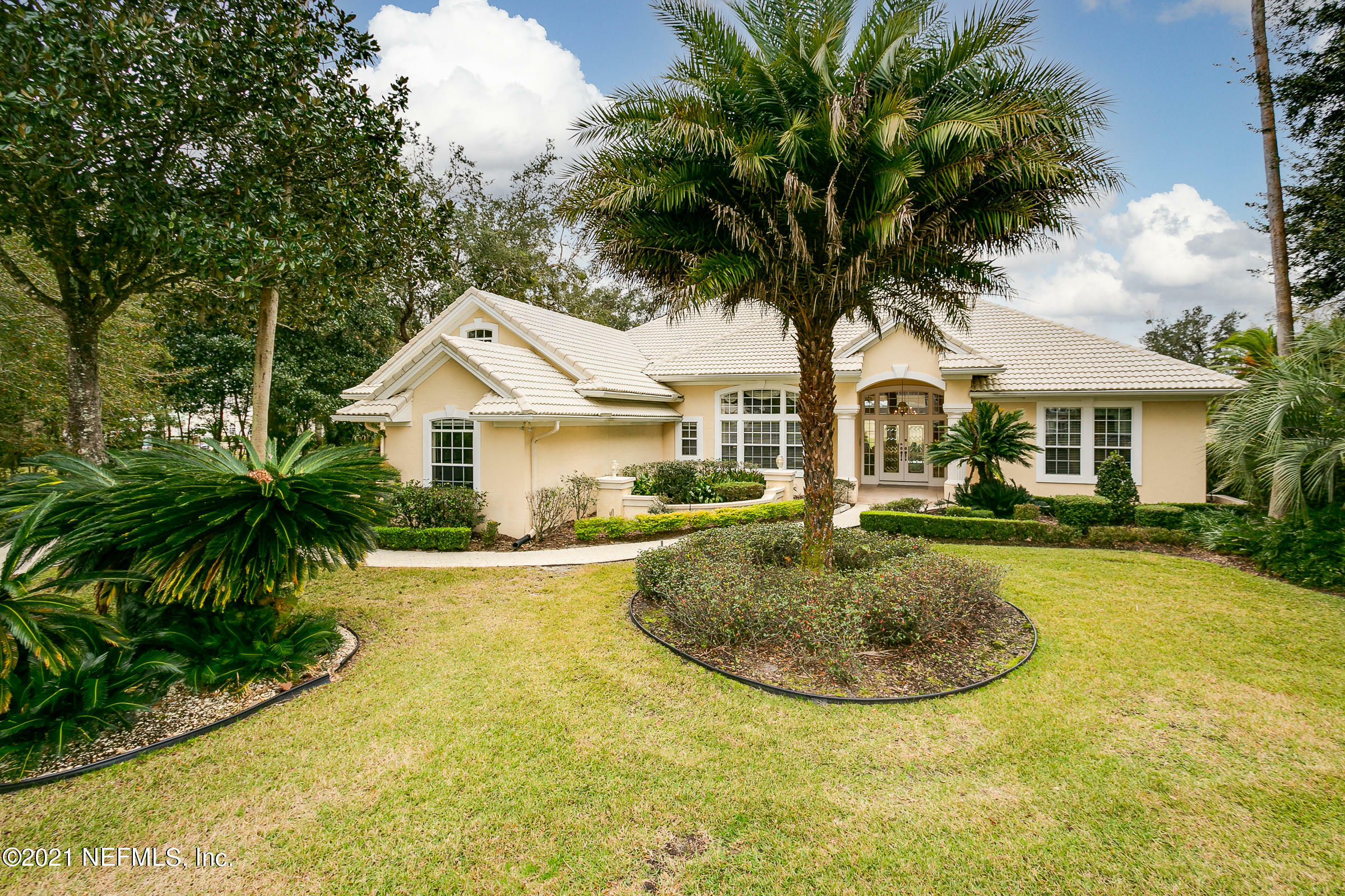 Property Photo:  1999 Medinah Lane  FL 32043 