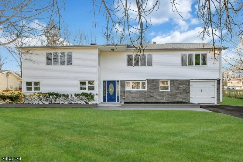 Property Photo:  161 Ramview Ave  NJ 07446 