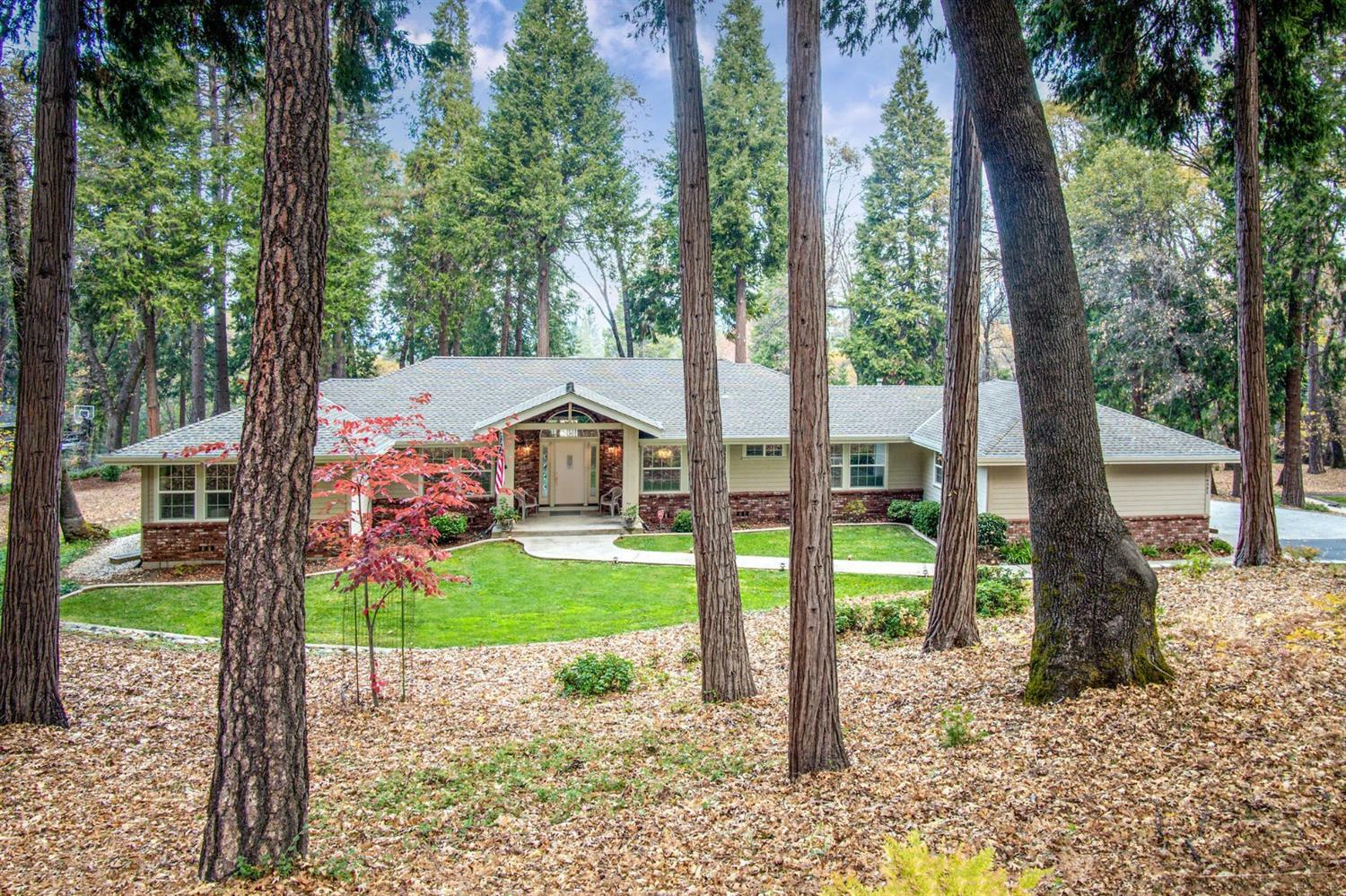 Property Photo: 14582 Greenwood Circle CA 95959