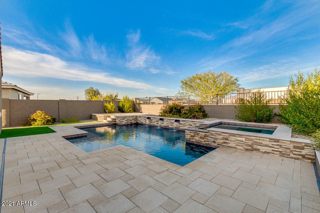 Property Photo:  17788 W Sandy Road  AZ 85338 