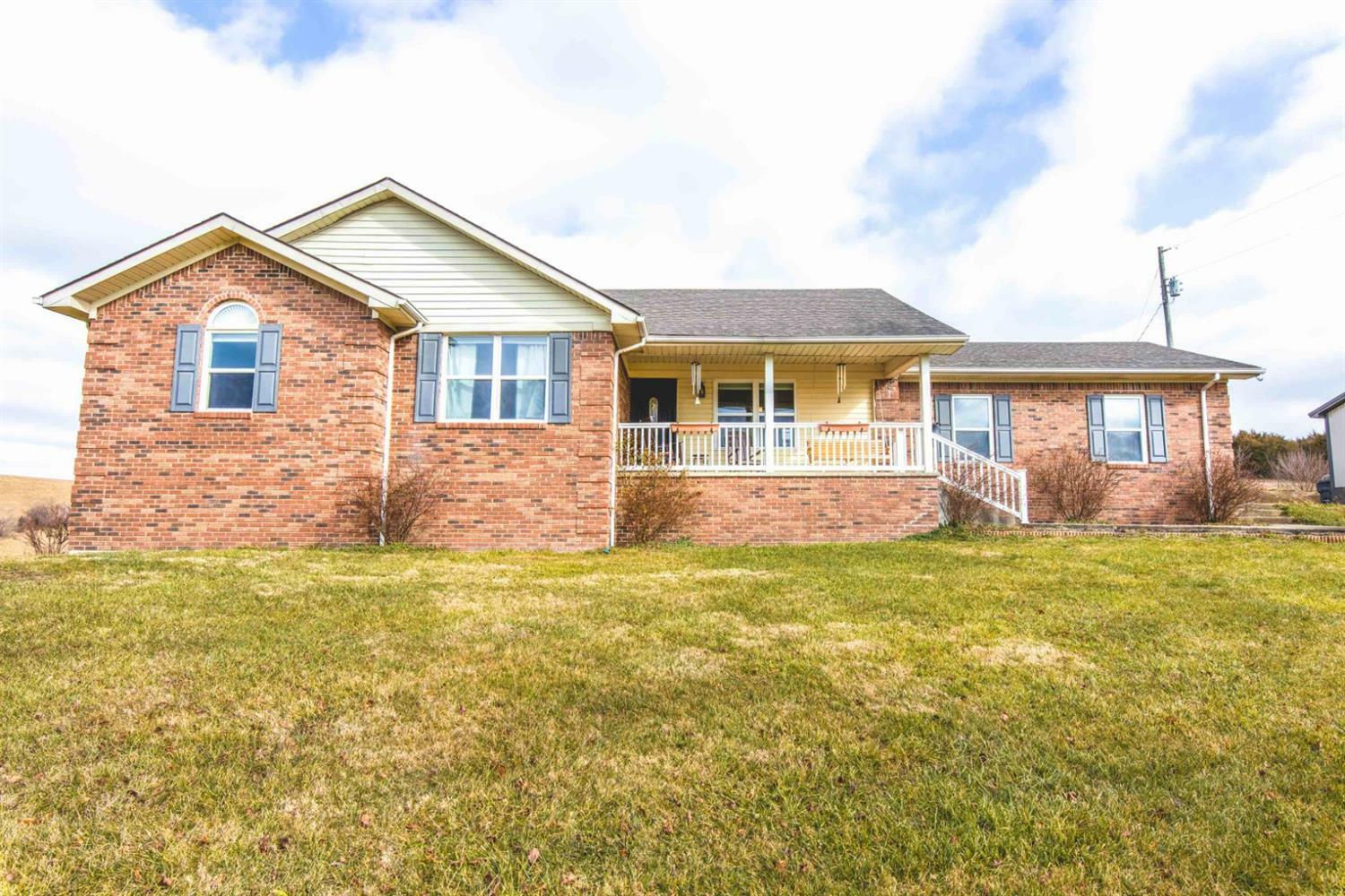 Property Photo:  470 Three Forks Rd  KY 40475 