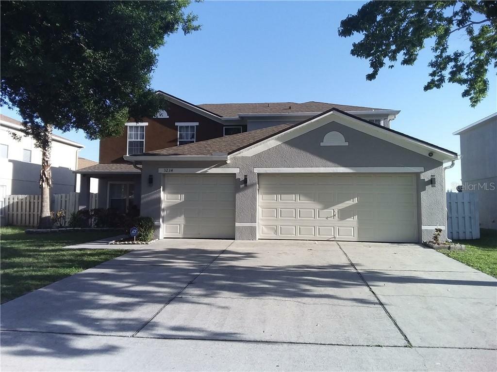 Property Photo:  3234 Amberley Park Circle  FL 34743 