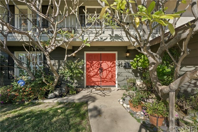 Property Photo:  15903 Sunburst Street  CA 91343 