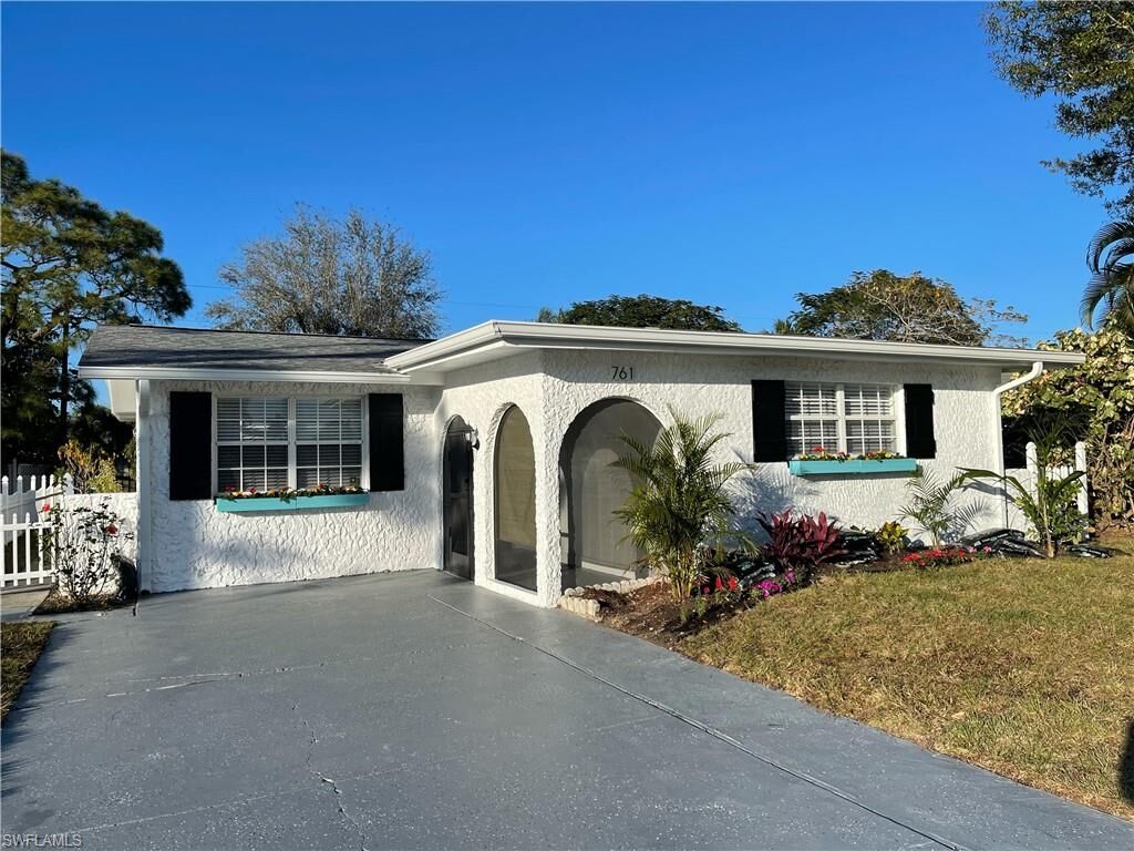 Property Photo:  761 95th Ave N  FL 34108 