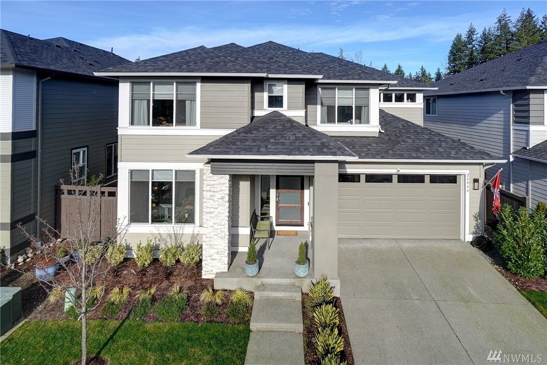 Property Photo:  24046 SE 258th Lane  WA 98038 