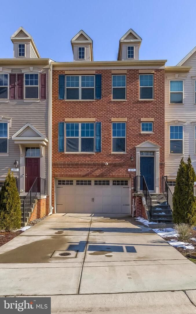 209 Mill Crossing Court  Harmans MD 21077 photo