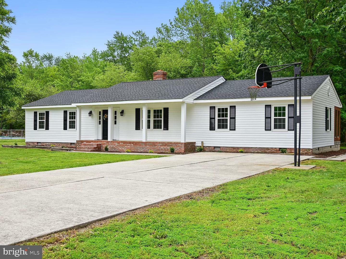 Property Photo:  4391 Beechwood Place  MD 21817 