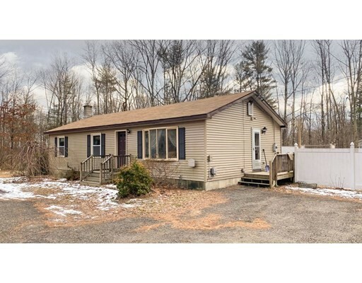 Property Photo:  991 Wauwinet Rd  MA 01005 