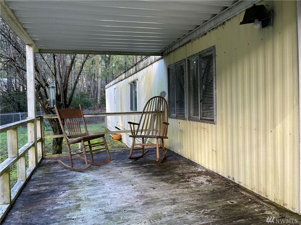 Property Photo: 60 E Barnsby Place WA 98584