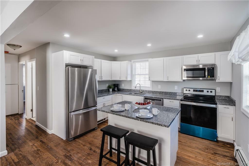 Property Photo: 173 Belmont Street CT 06053