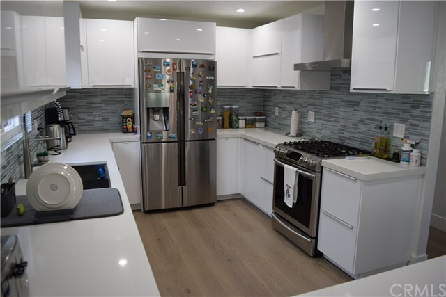 Property Photo: 1747 Armour Lane CA 90278