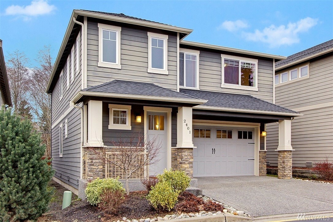 Property Photo:  2401 196th Place SE  WA 98012 