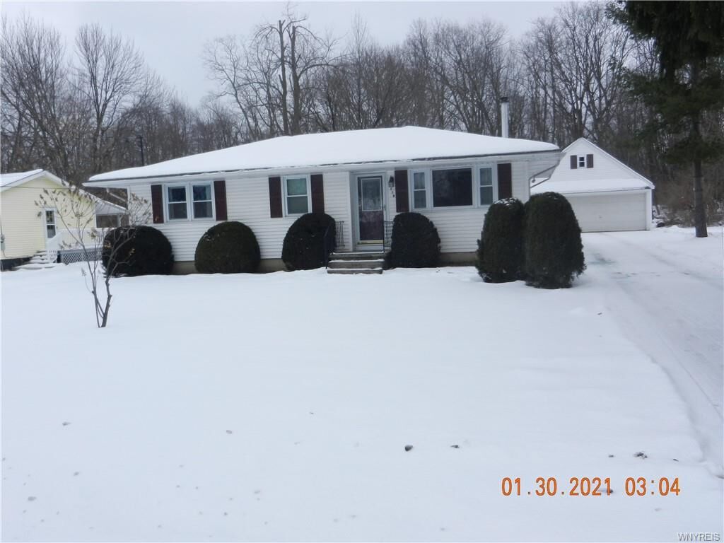 Property Photo:  5429 Scranton Road  NY 14075