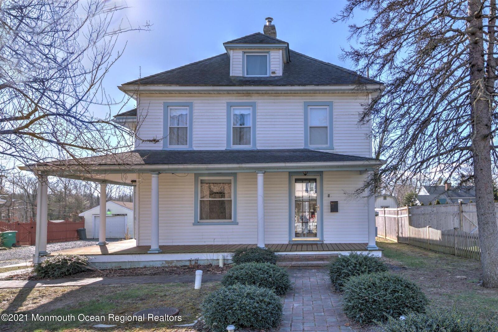 Property Photo:  8 Oakford Avenue  NJ 08533 