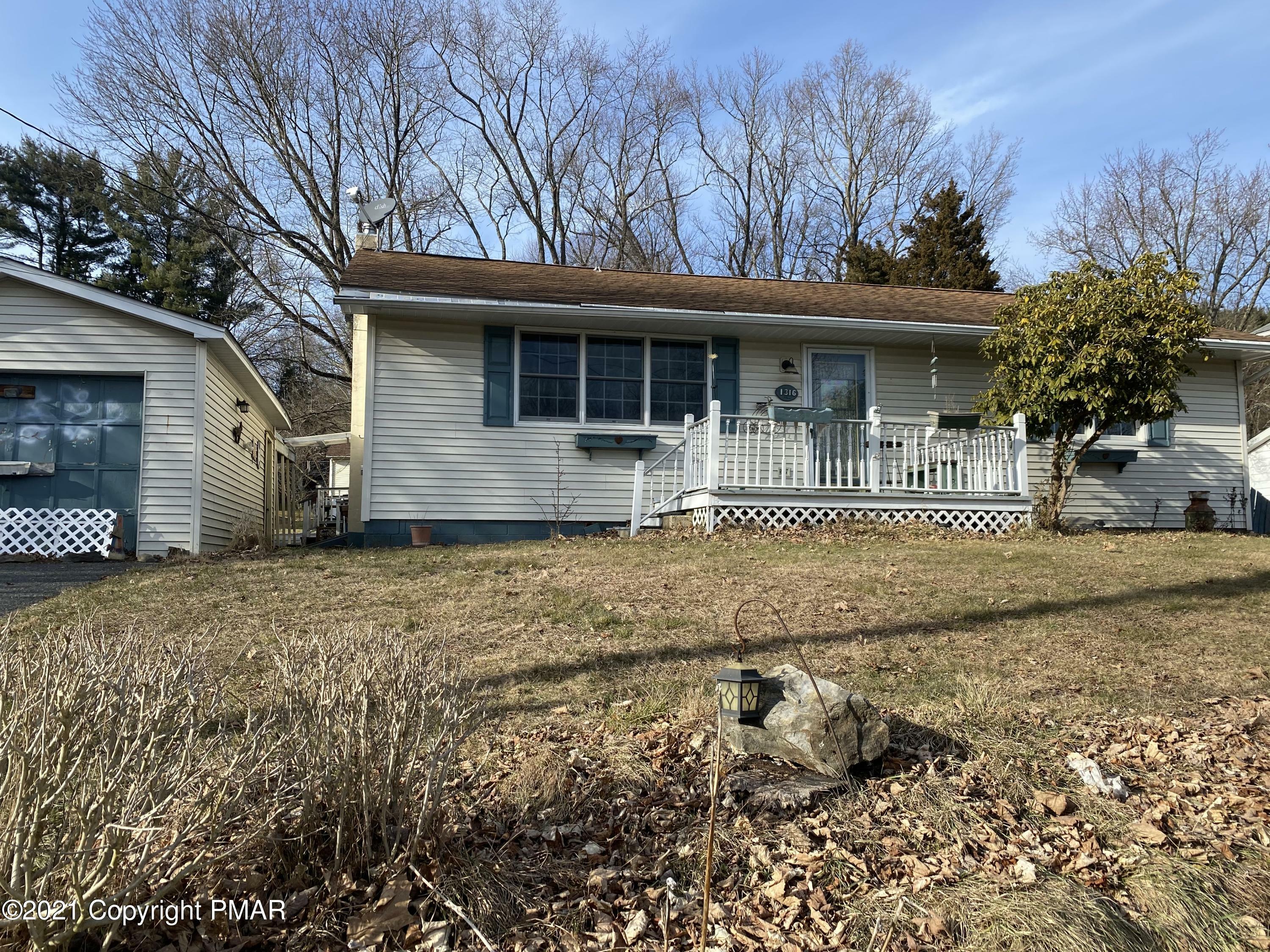 Property Photo:  1316 Coolbaugh Street  PA 18360 