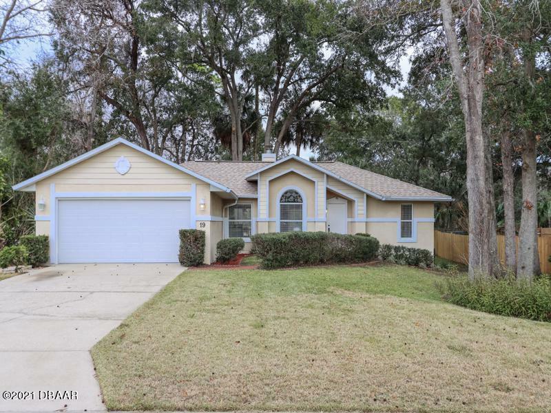 Property Photo:  19 Park Ridge Way  FL 32174 