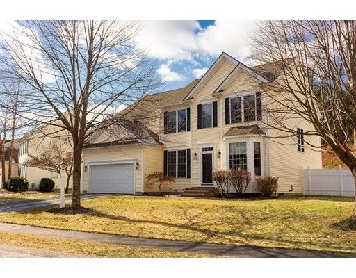 Property Photo: 125 Palomino Dr MA 01845