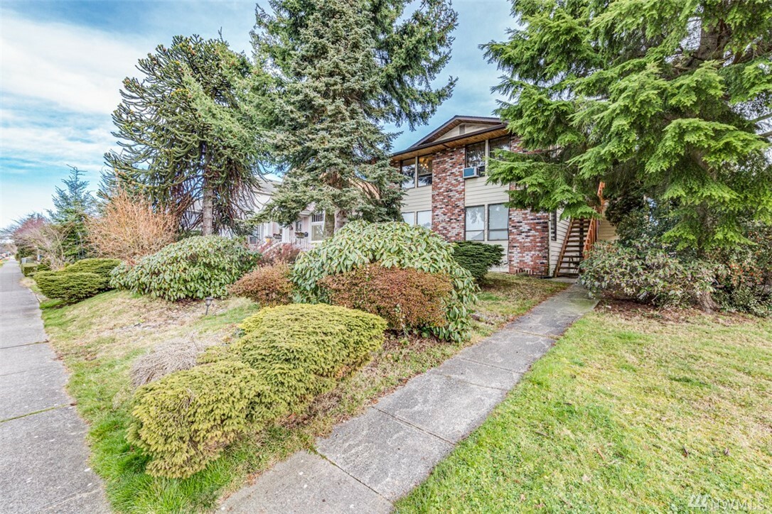 2027 Hoyt Ave  Everett WA 98201 photo