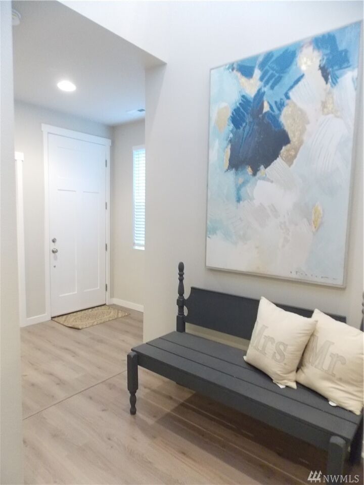 Property Photo:  1932 Cantergrove Dr SE  WA 98503 