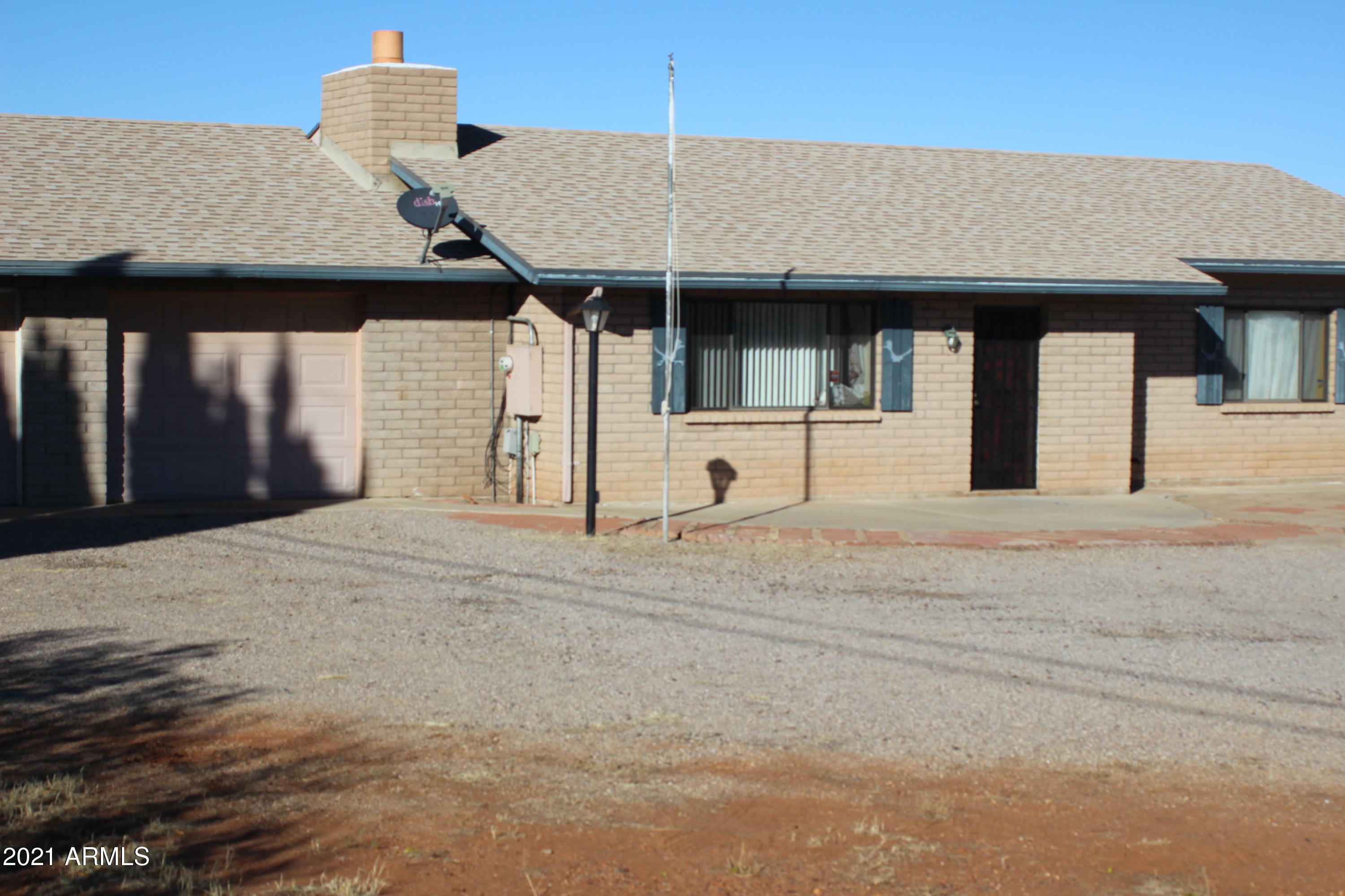 Property Photo: 4165 E Gardner Street AZ 85650