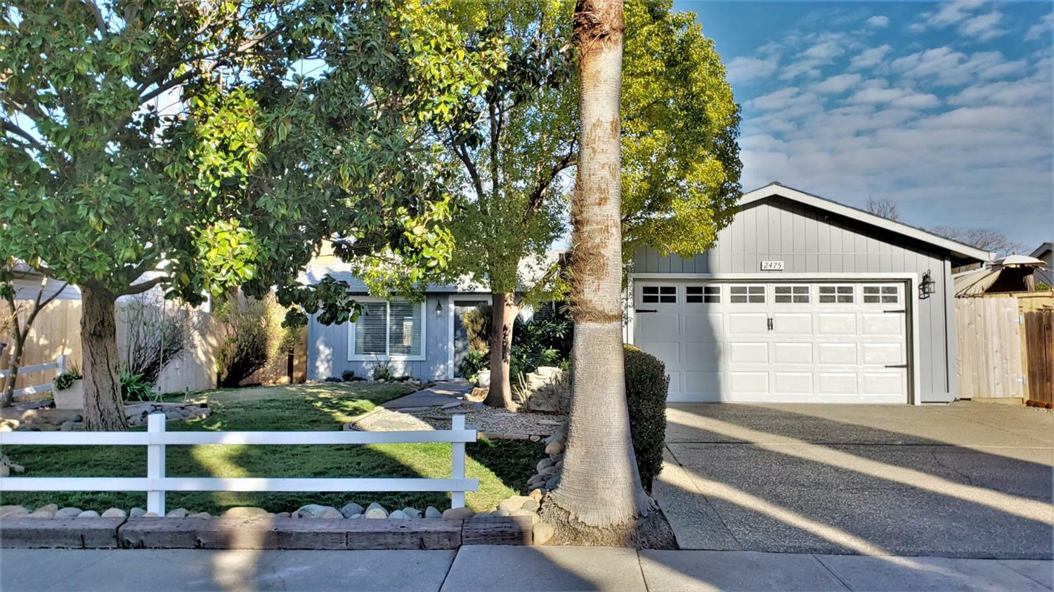 Property Photo:  2475 Stokewood Way  CA 95670 