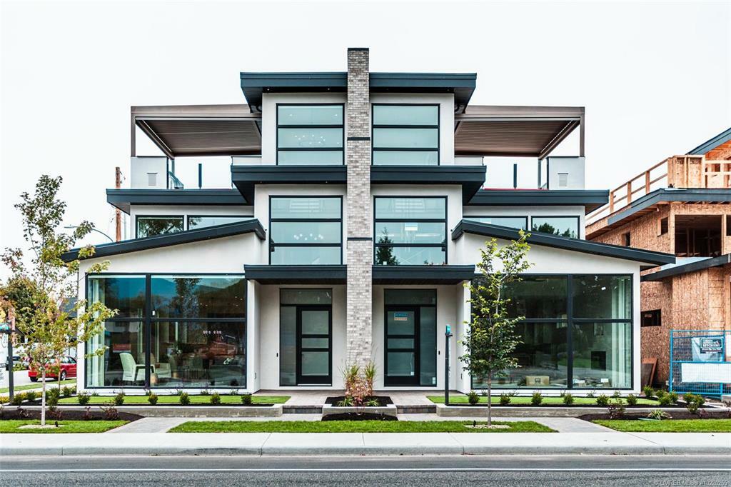 2745 Abbott Street  Kelowna BC V1Y 1G5 photo