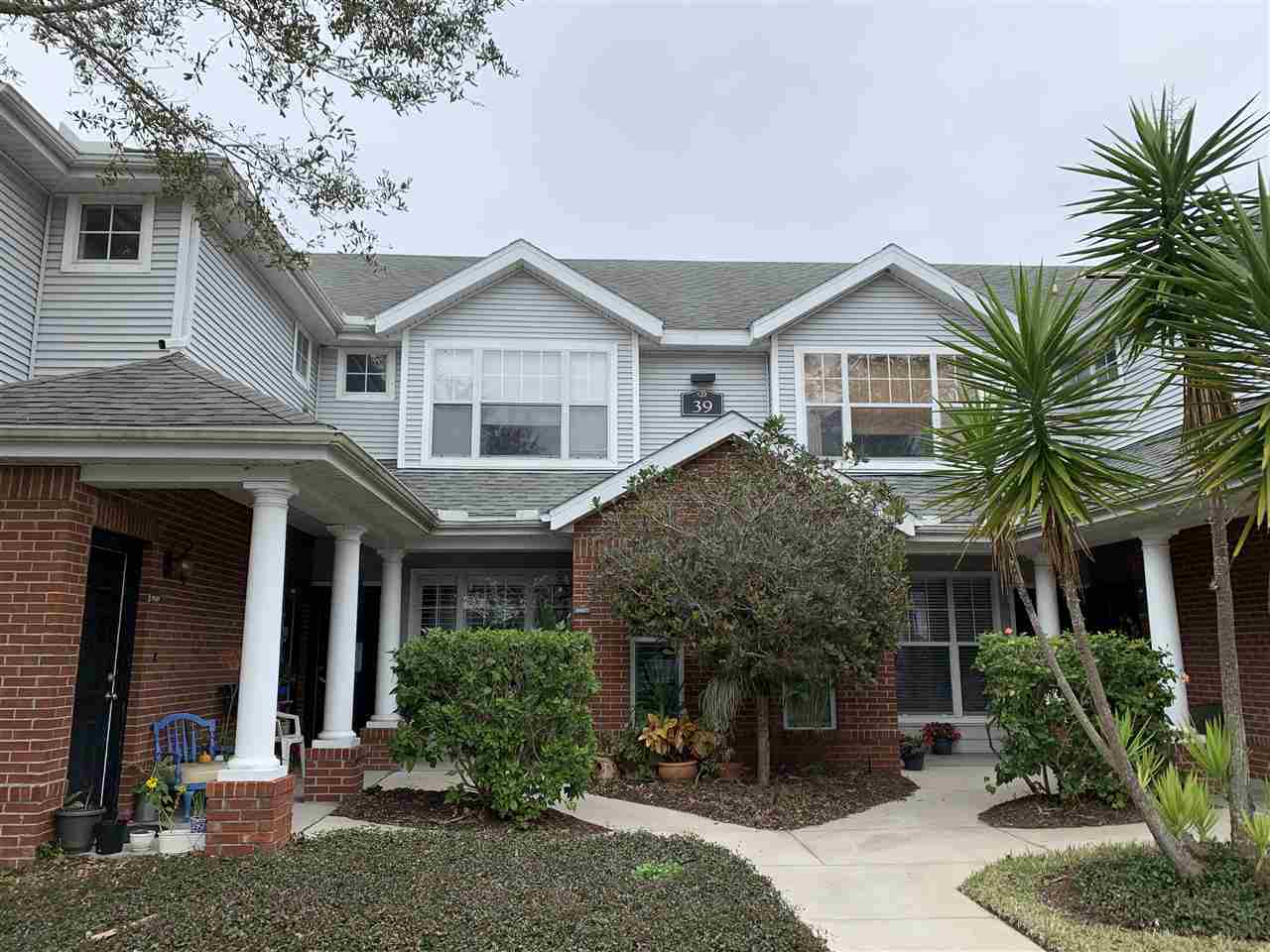 Property Photo:  39207 Harbour Vista Cir  FL 32080 