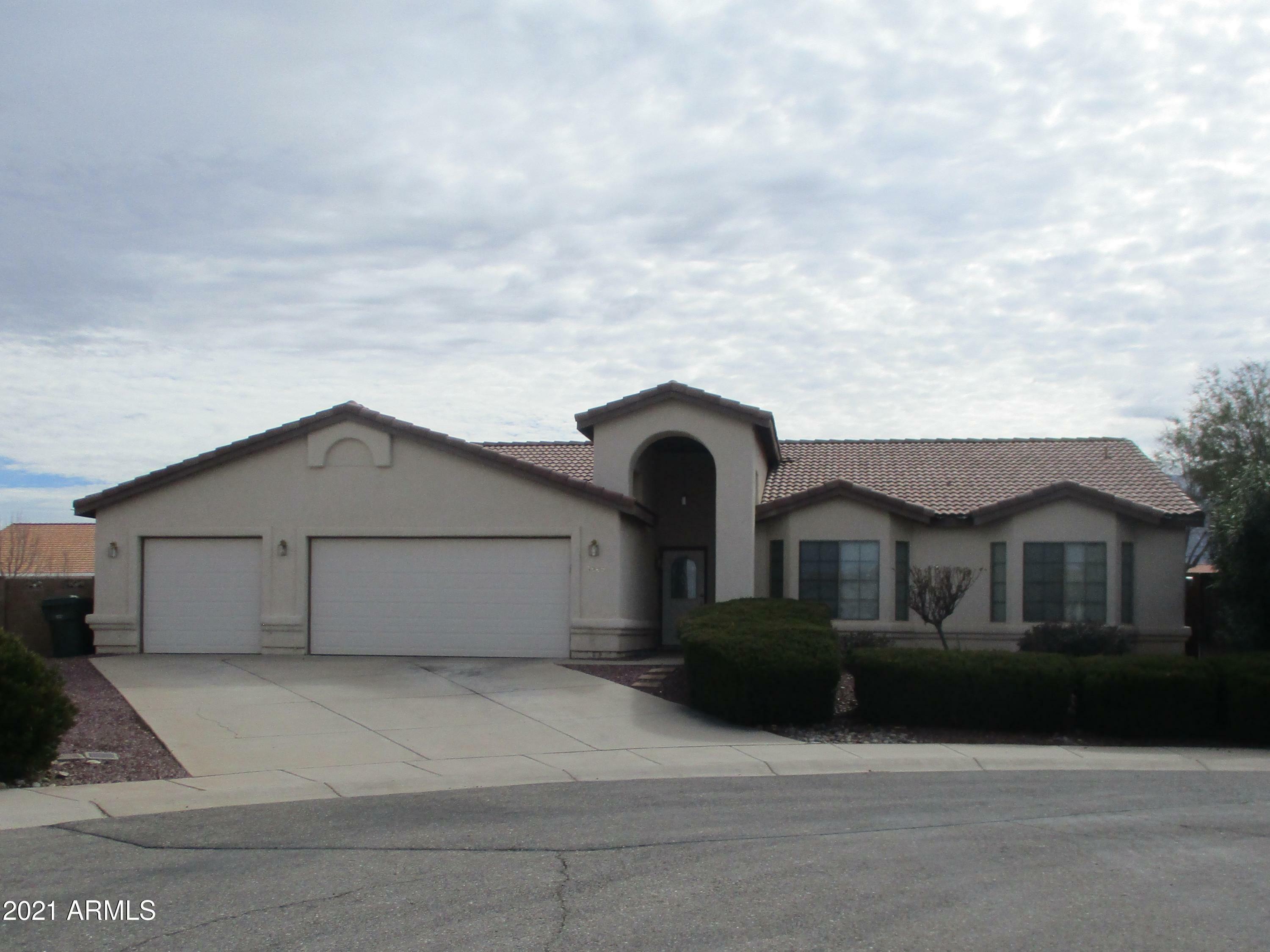 Property Photo:  3945 Caridad Court  AZ 85650 