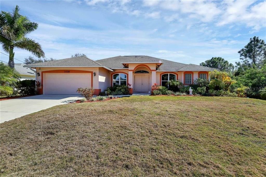 Property Photo:  3330 Collingswood Boulevard  FL 33948 