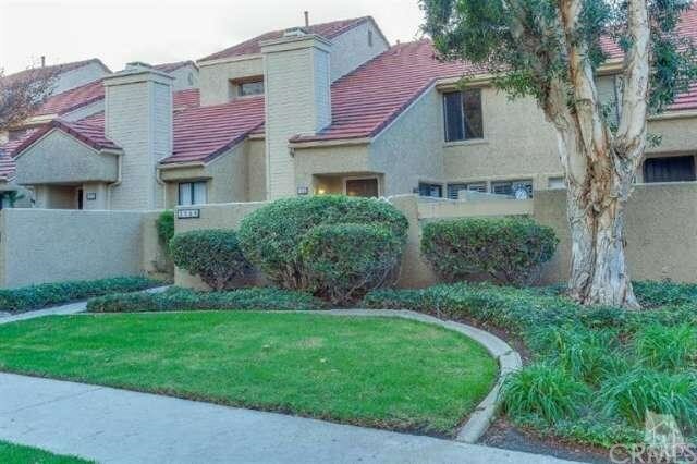 Property Photo:  5384 Rainwood Street 94  CA 93063 