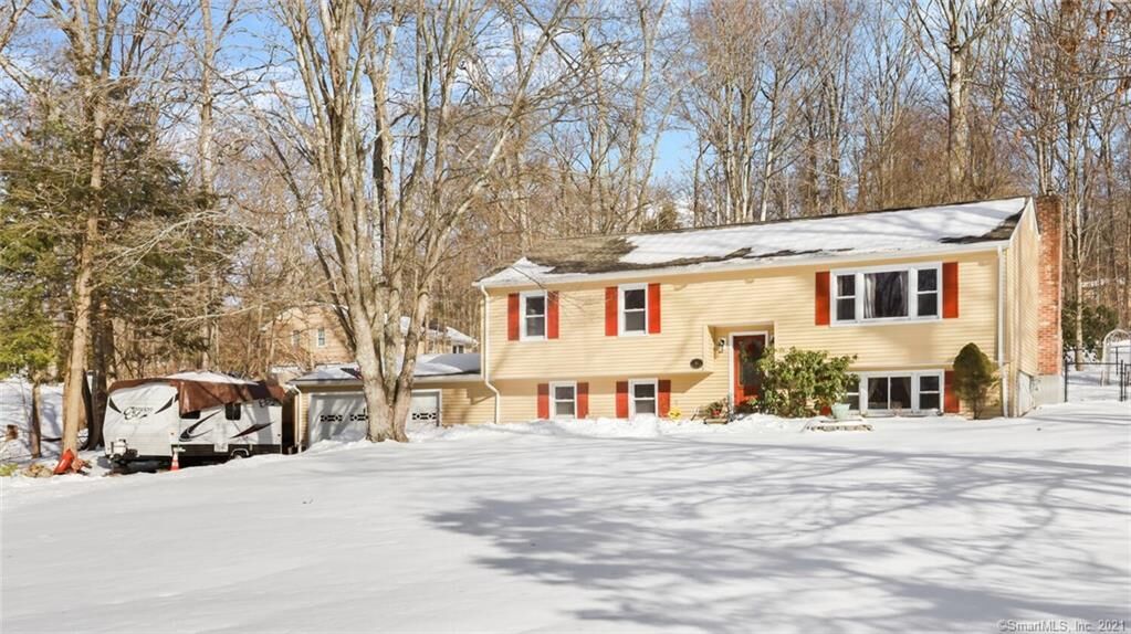 Property Photo: 43 Oakwood Drive CT 06478