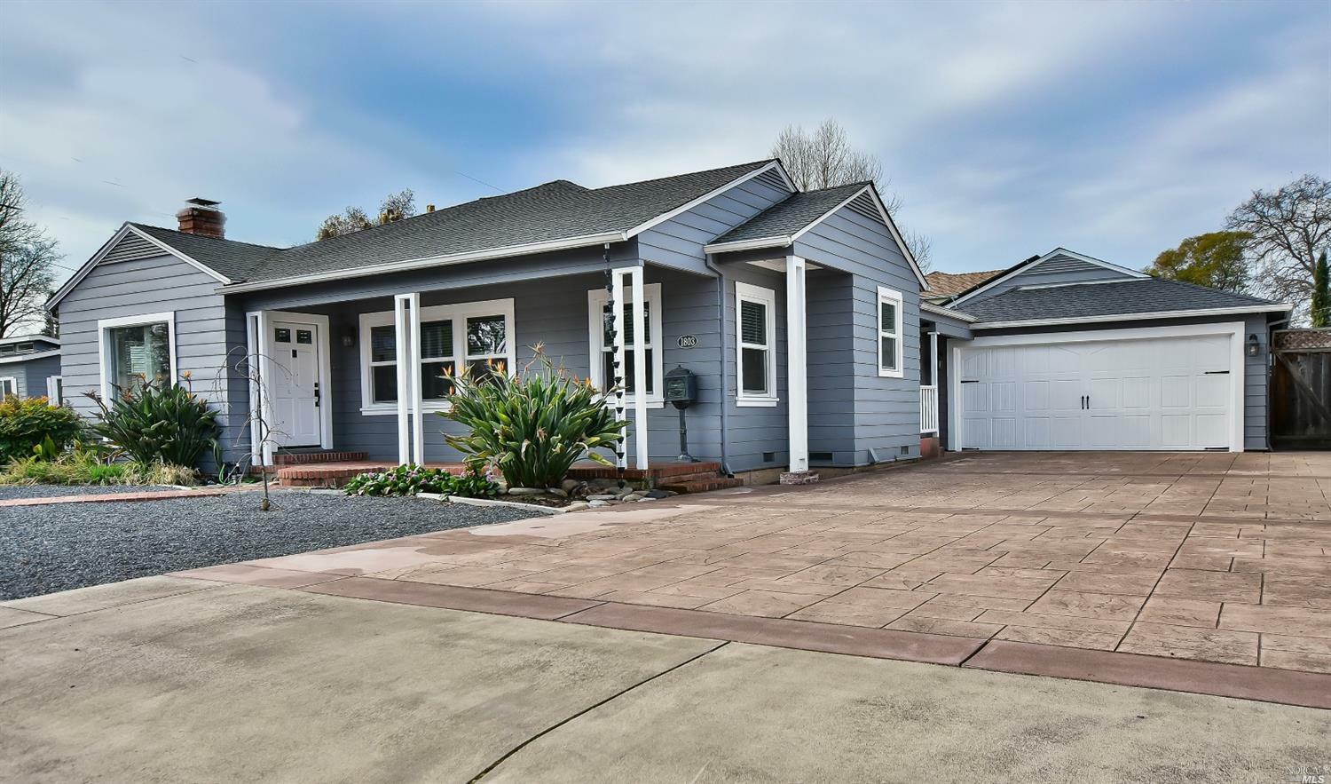 Property Photo:  1803 Humboldt Street  CA 95404 