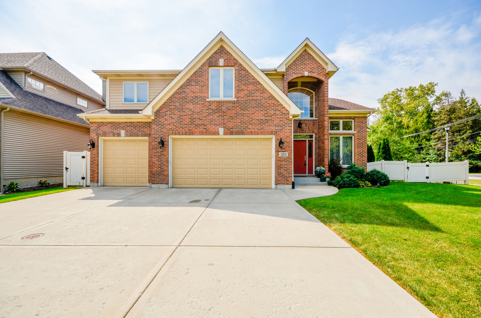 Property Photo:  351 E 17th Street  IL 60148 