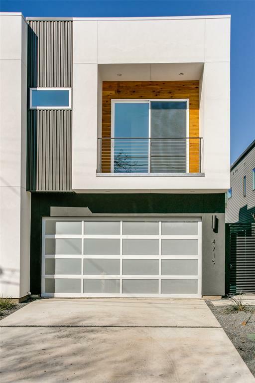Property Photo: 4715 Belmont Avenue TX 75204