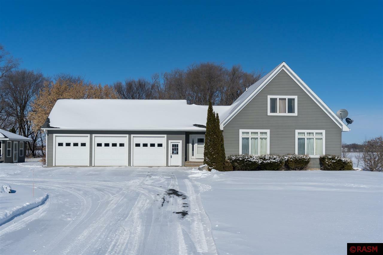 Property Photo: 62520 State Hwy 60 MN 56063