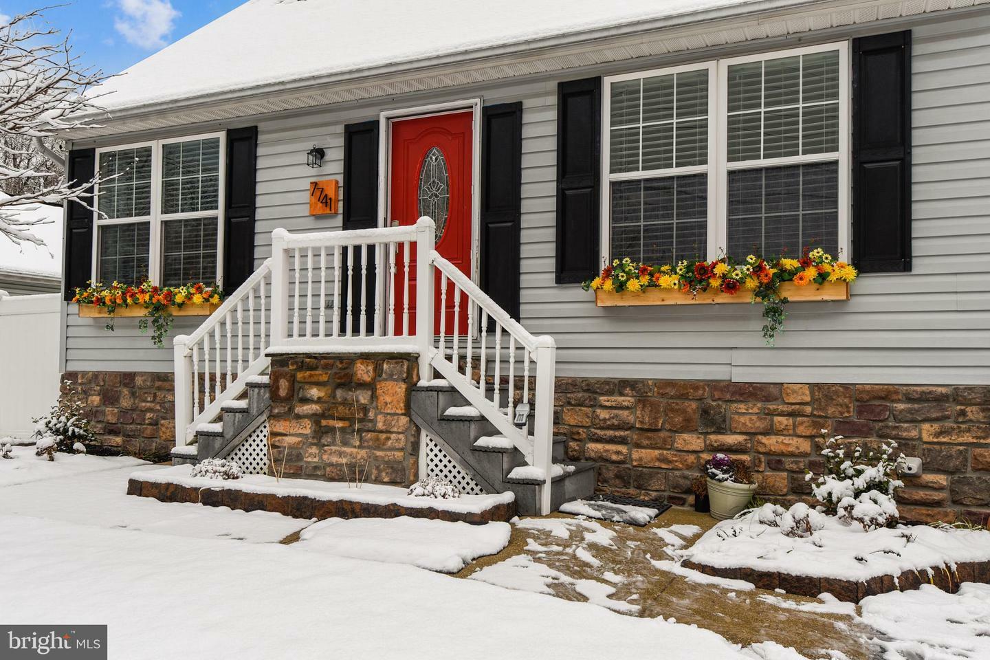 Property Photo:  7741 W Shore Road  MD 21122 