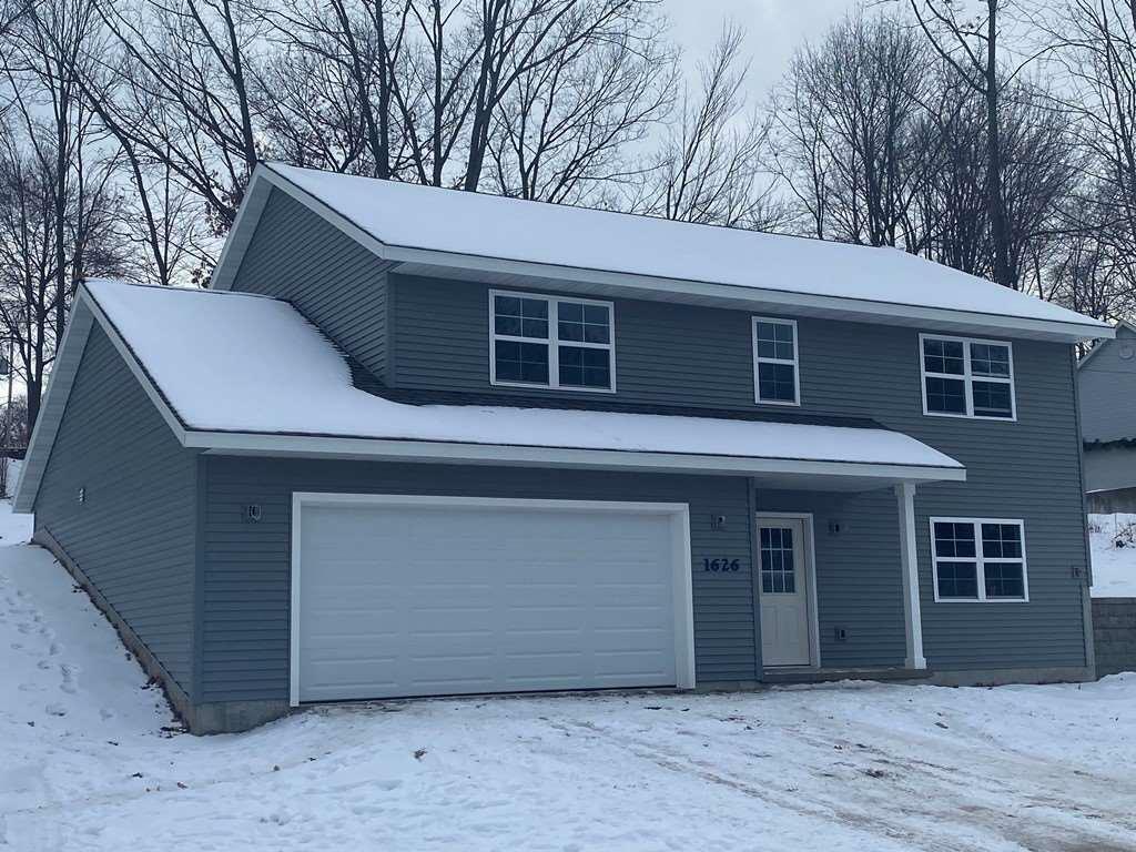 Property Photo:  1626 East Bos Creek Drive  WI 54401 