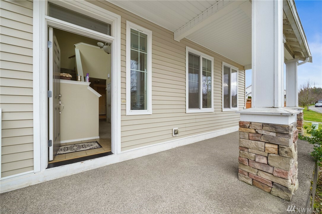 Property Photo: 18123 97th Ave E WA 98375