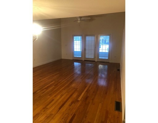 Property Photo: 39 Ivy Cirlce 39 MA 01095