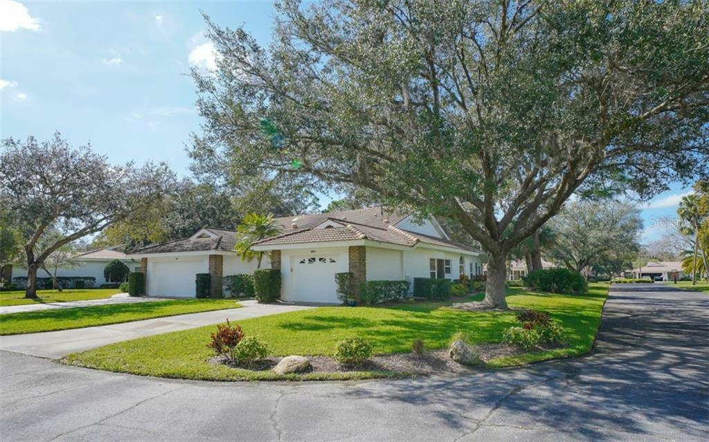 Property Photo:  5716 Garden Lakes Palm  FL 34203 