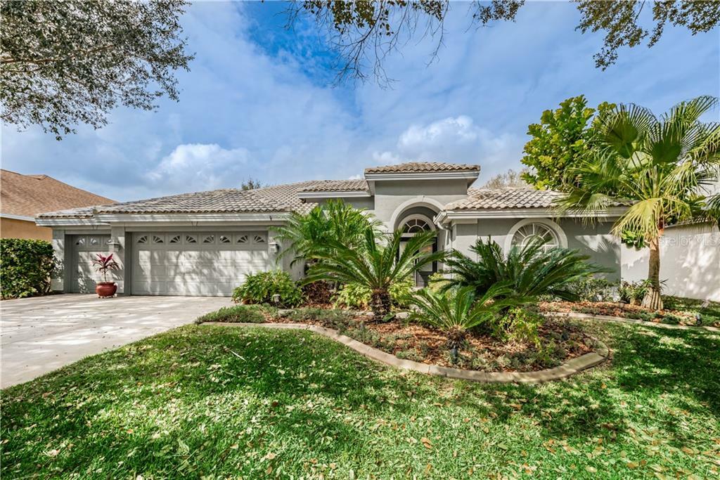 Property Photo:  5256 Kernwood Court  FL 34685 