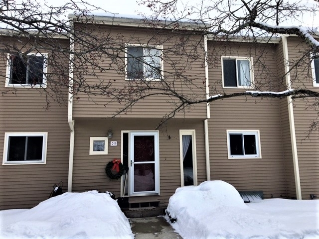 Property Photo: D11 Stonehedge Drive VT 05403-7365