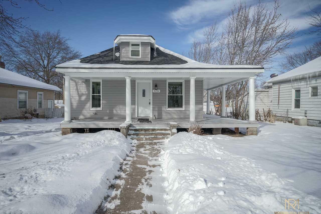 Property Photo:  4234 Saint Paul  NE 68504 